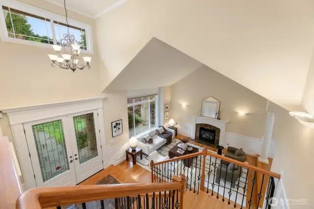 Dramatic 2 story Entry