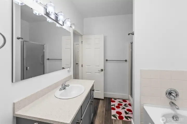 Primary Ensuite Bathroom