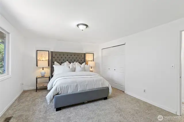 Primary suite with 3/4 bath