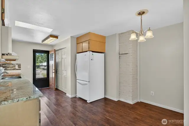 Kitchen has nice eating space