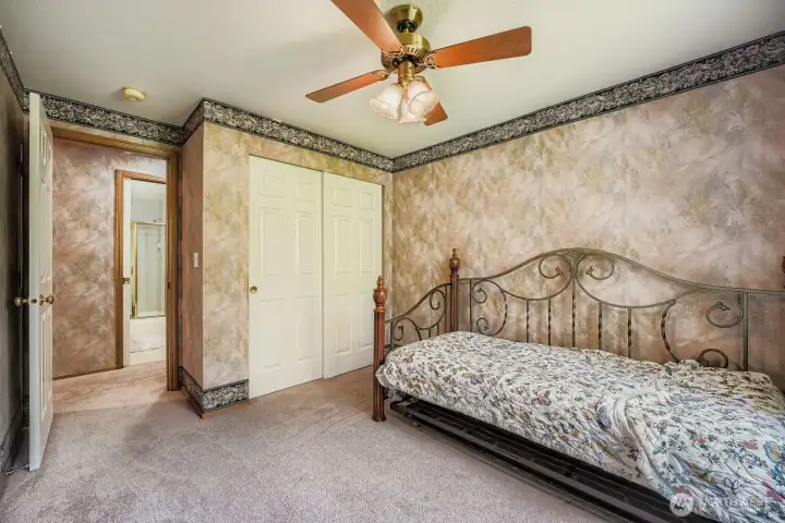 2nd bedroom also with great natural light!