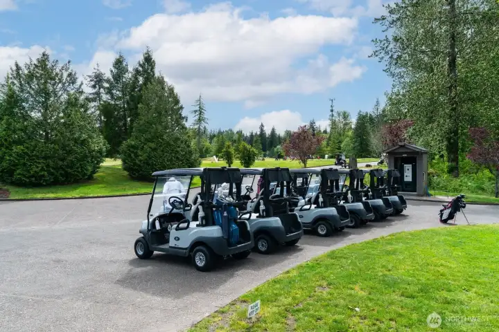 The Trilogy neighborhood is intwined with the Golf Club at Redmond Ridge, offering scenic views and outdoor activities.