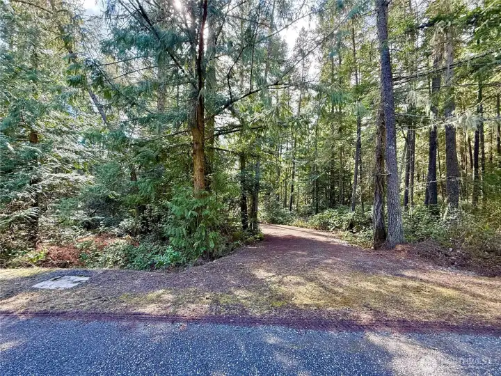 Driveway entry on Tarte Road