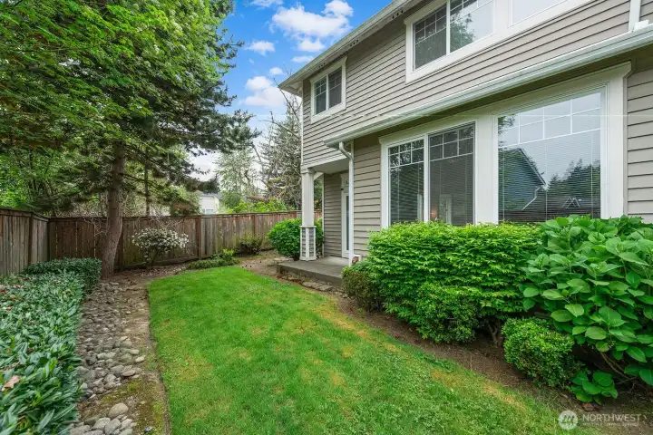 Back yard is maintained by HOA