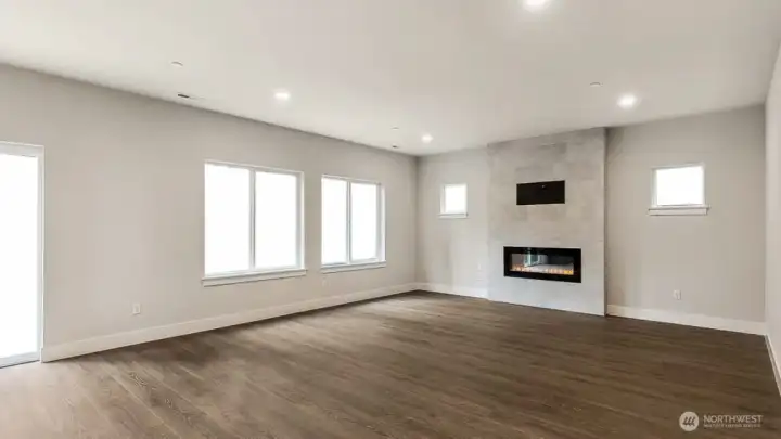Photos are for representation only.  Features, colors and selections may differ from photograph. See site agent for details.