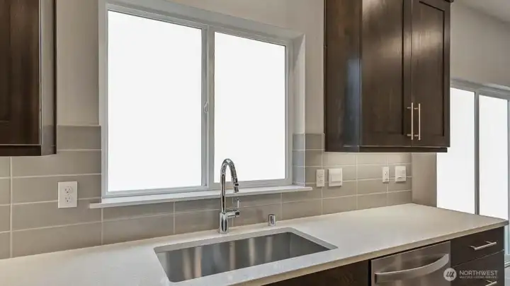 Photos are for representation only.  Features, colors and selections may differ from photograph. See site agent for details.