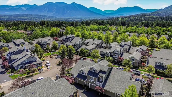 Mt Si & Cascade Mountains