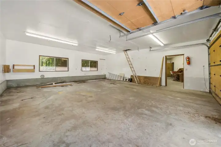 over 2,200 sq ft of shop/garage space!