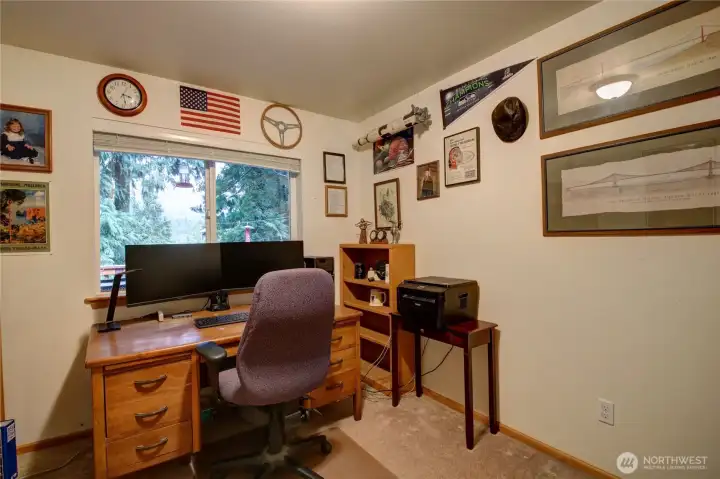 Den or possible third bedroom