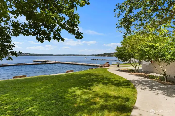Waverly Park is close by offering beach access, swimming, a fishing pier, and playground. Waverly Park is close by offering beach access, swimming, a fishing pier, and playground.