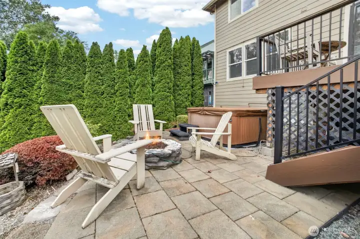 firepit is connected with natural gas, tiled yard and hot tub. firepit is connected with natural gas, tiled yard and hot tub.
