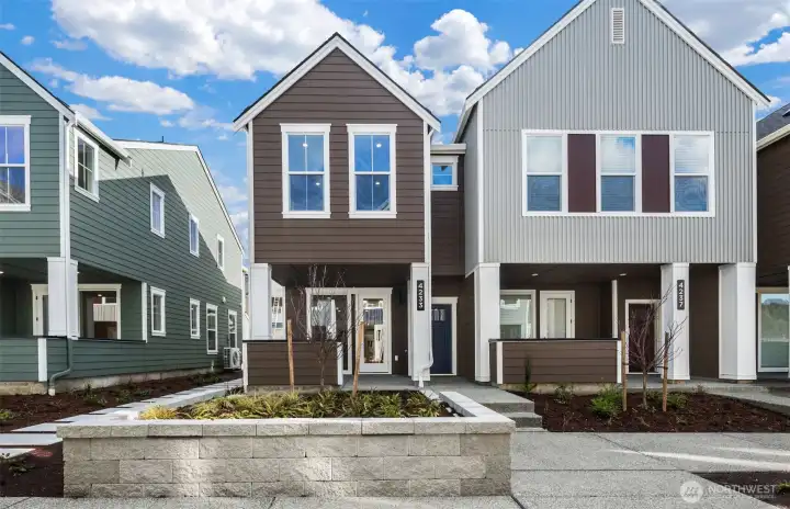 Front of home with covered patio