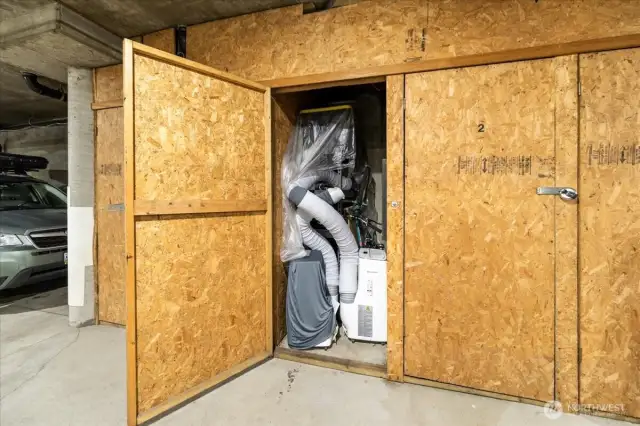 Deep storage unit, big enough for bikes, luggage, AC units, camping gear!