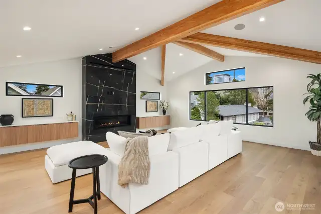 3rd level Family room,