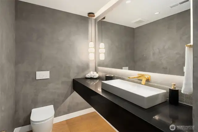 3rd level powder room