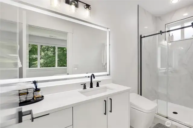 Ensuite bath
