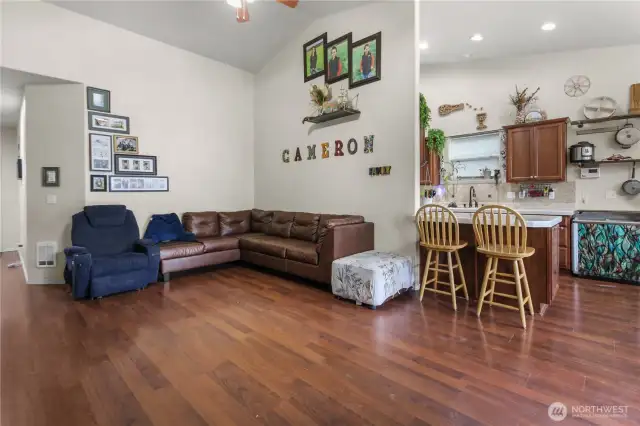 Lots of wall space!