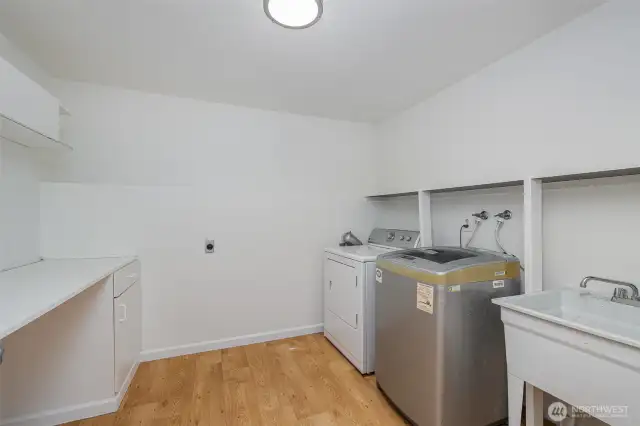 Laundry room with ample storage space