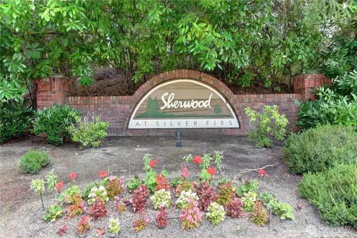 Welcome to this beautiful neighborhood!