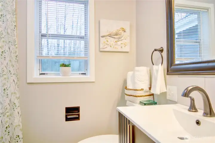 Hall Bathroom with Shower