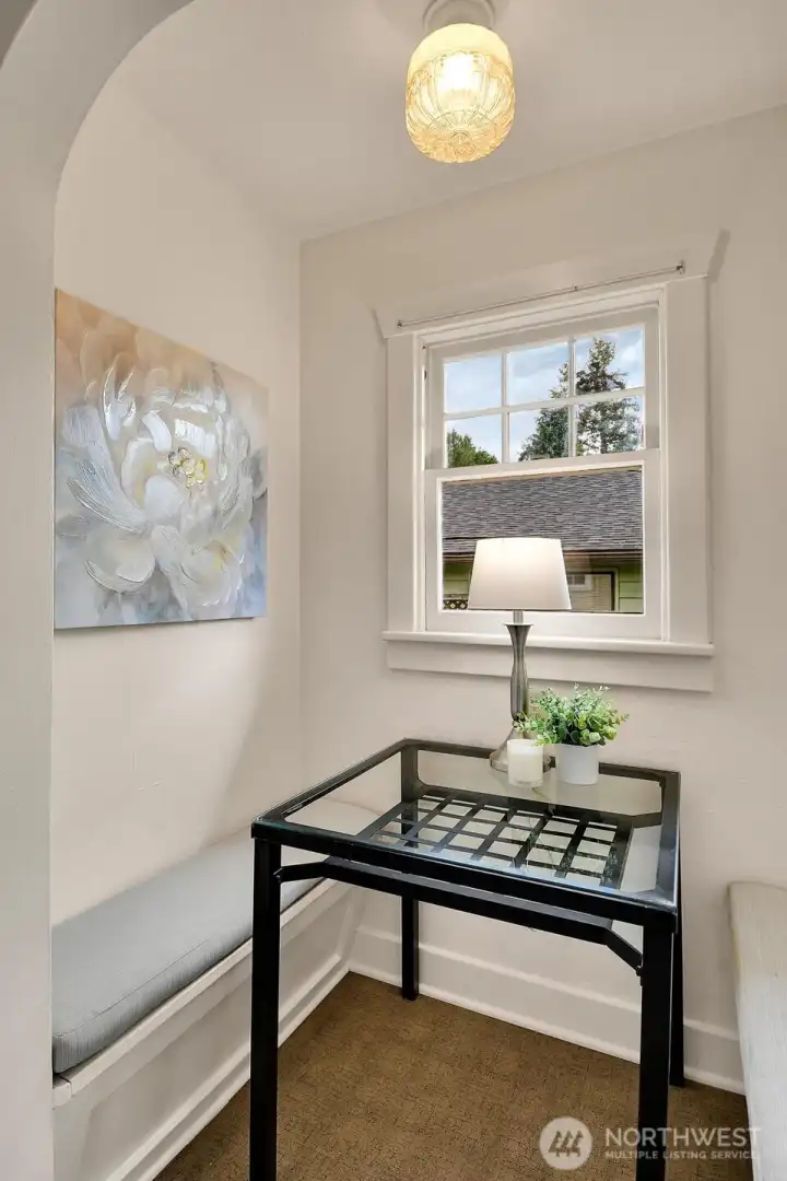 Breakfast Nook Between Kitchen and Living Room