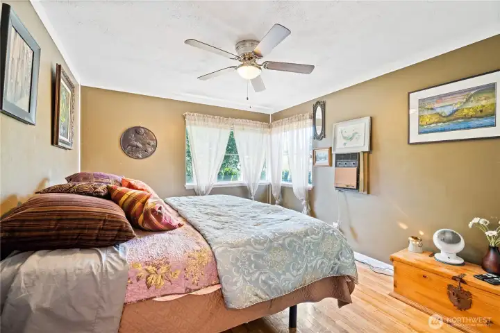 Bedroom Bedroom