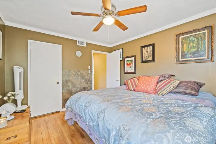 Bedroom Bedroom
