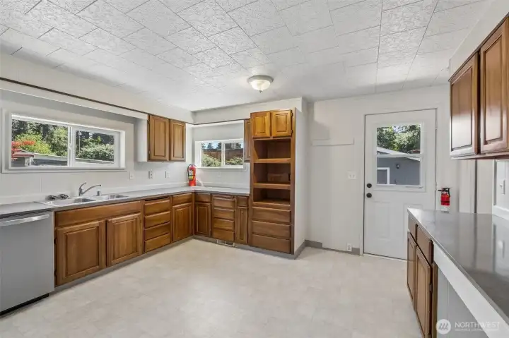 Lots of cabinetry