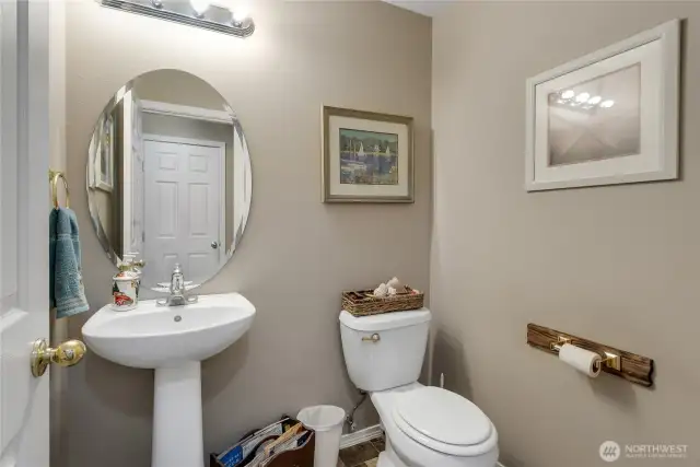 1/2 Bath
