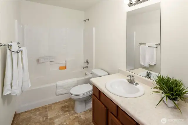 Upstairs hall bathroom