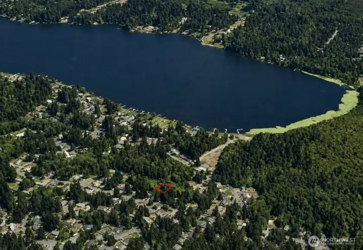 Overhead view with approximate boundaries in red.