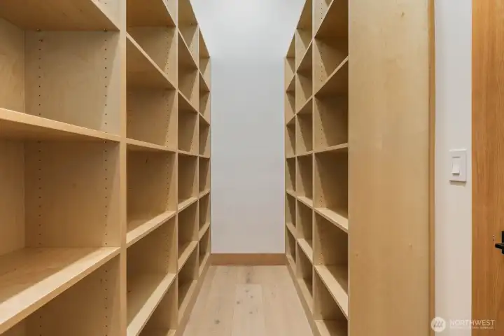 Walk In Pantry