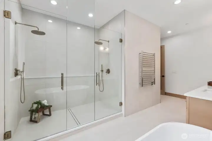 Master Suite Dual Shower
