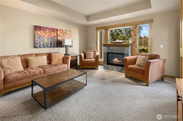 Spacious living area...enjoy many memories here!