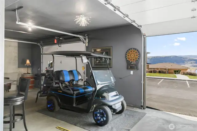 Recreational Enthusiasts Dream, Massive Three Car 1183sf Finished Garage