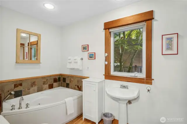 Bathroom Main Floor