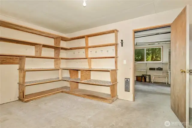 Garage & Studio