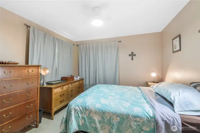 Fourth bedroom