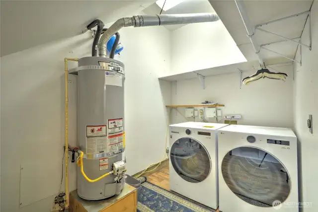 New washer and dryer in MIL