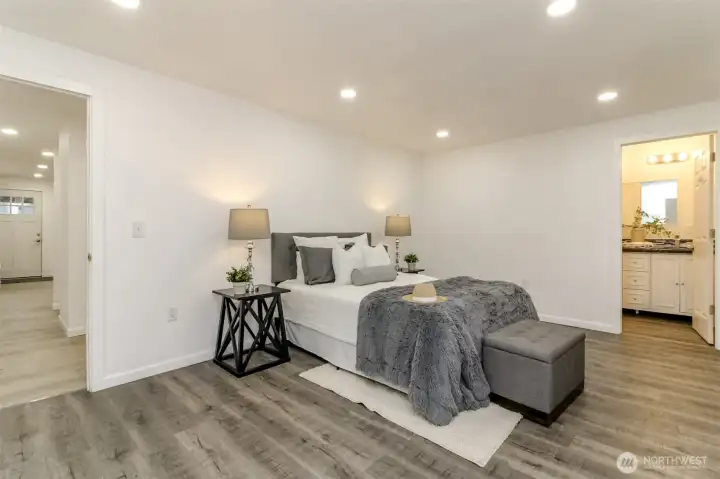 Very Spacious Primary Bedroom