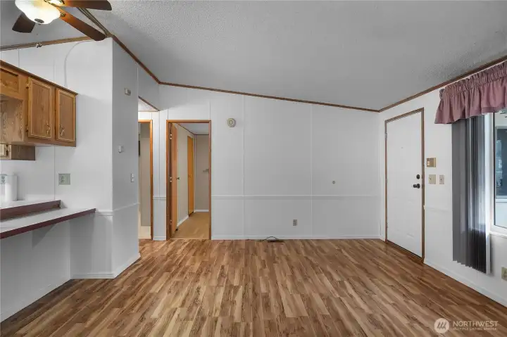 LR - showing access to the spare 2 BRs and front door.