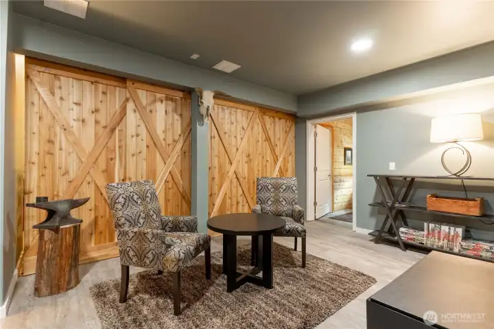 Exterior access from the side of home.