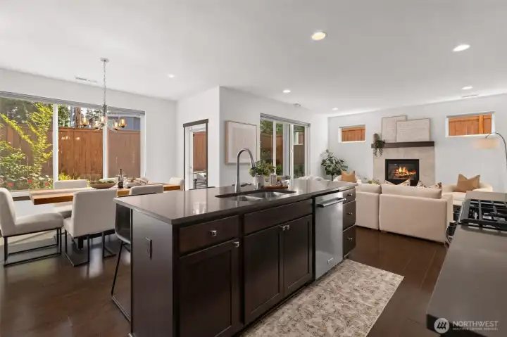 Very bright and open space; see door to back yard