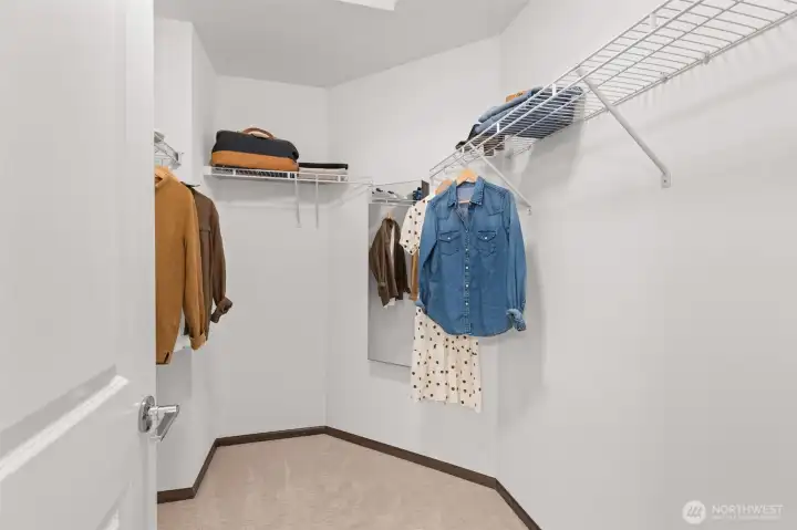 Plus a walk in closet