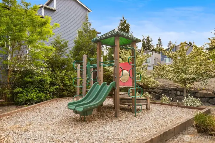 HOA community playgound