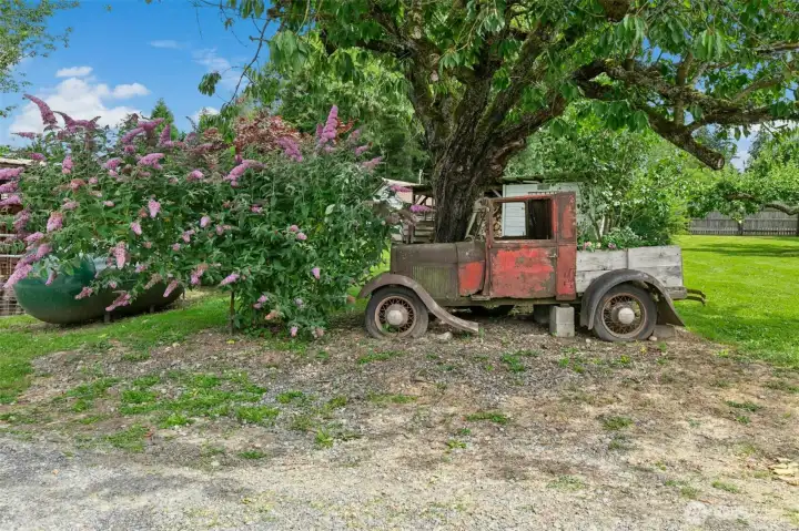 Fun old truck adds charm Fun old truck adds charm