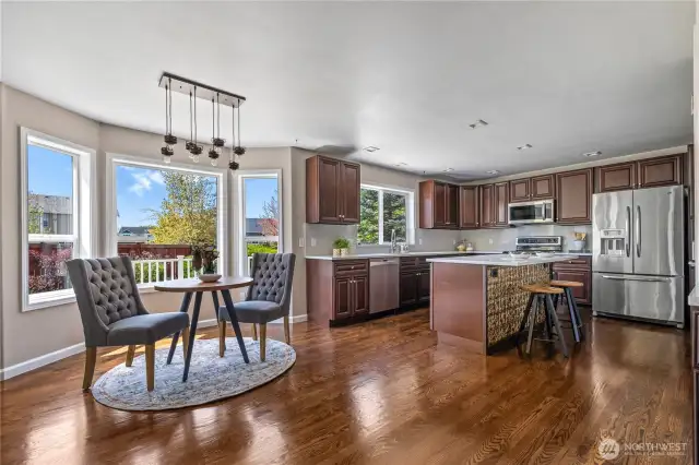 Kitchen Eating Area