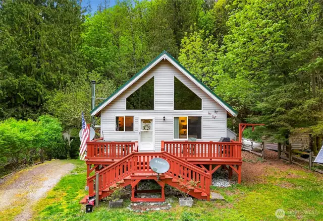 Charming Marblemount property