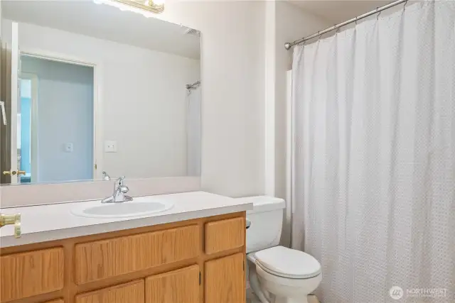 Upstairs guest bathroom