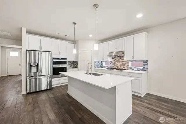 Quartz Slab & Full SS Appliance Suite!